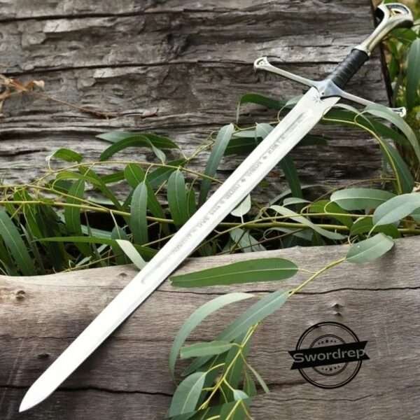 Aragorn Sword Lord Of The Rings – Iconic Anduril Replica by Swordrep